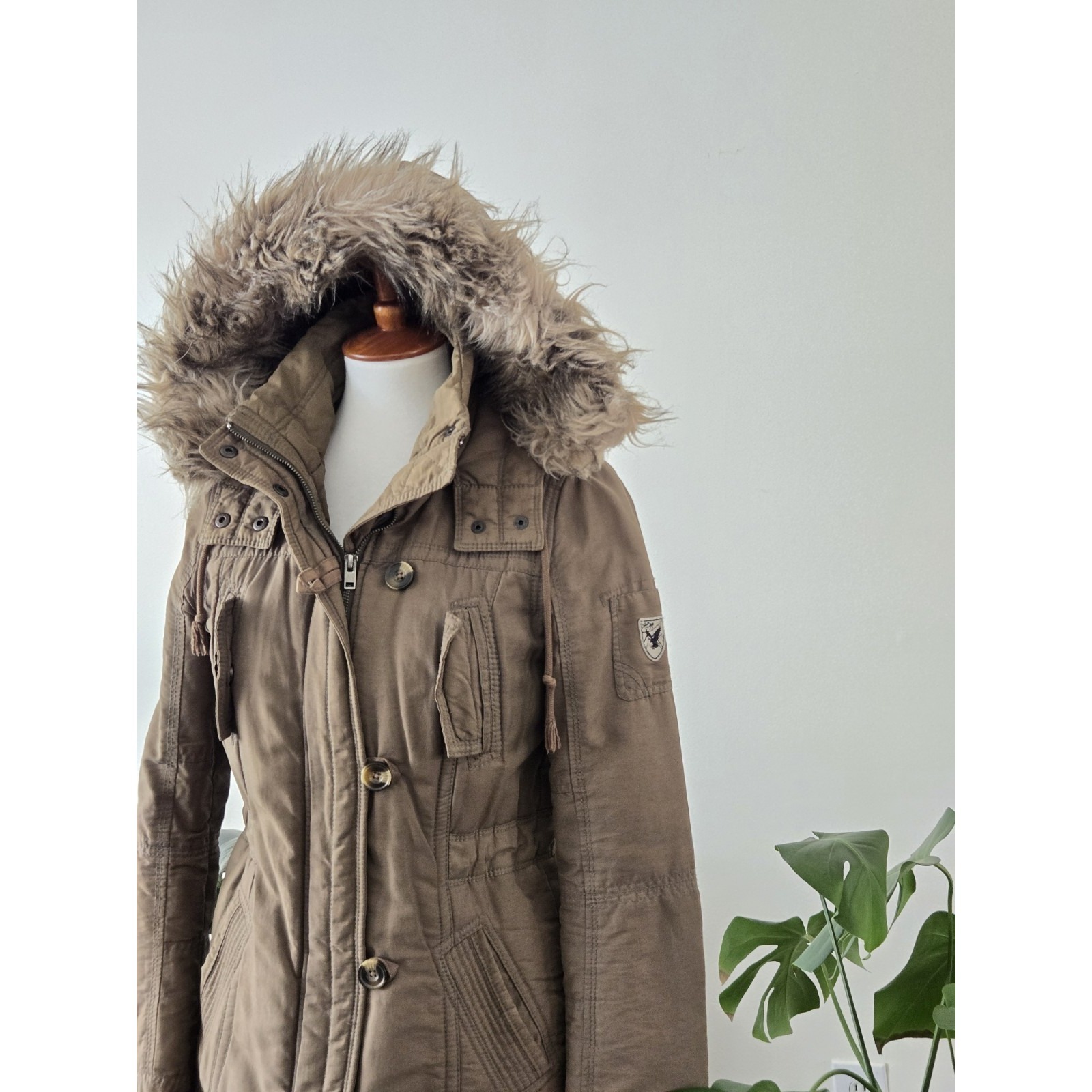 American Eagle Outfitters Jacket Green Y2k Faux Fur Hood & Body Women's Small